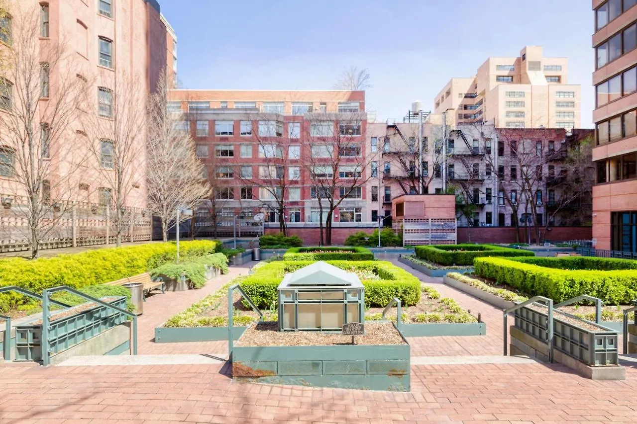 Ues 2Br W Dm Elevator Gym Nr Central Park Nyc-918 New York Apartment